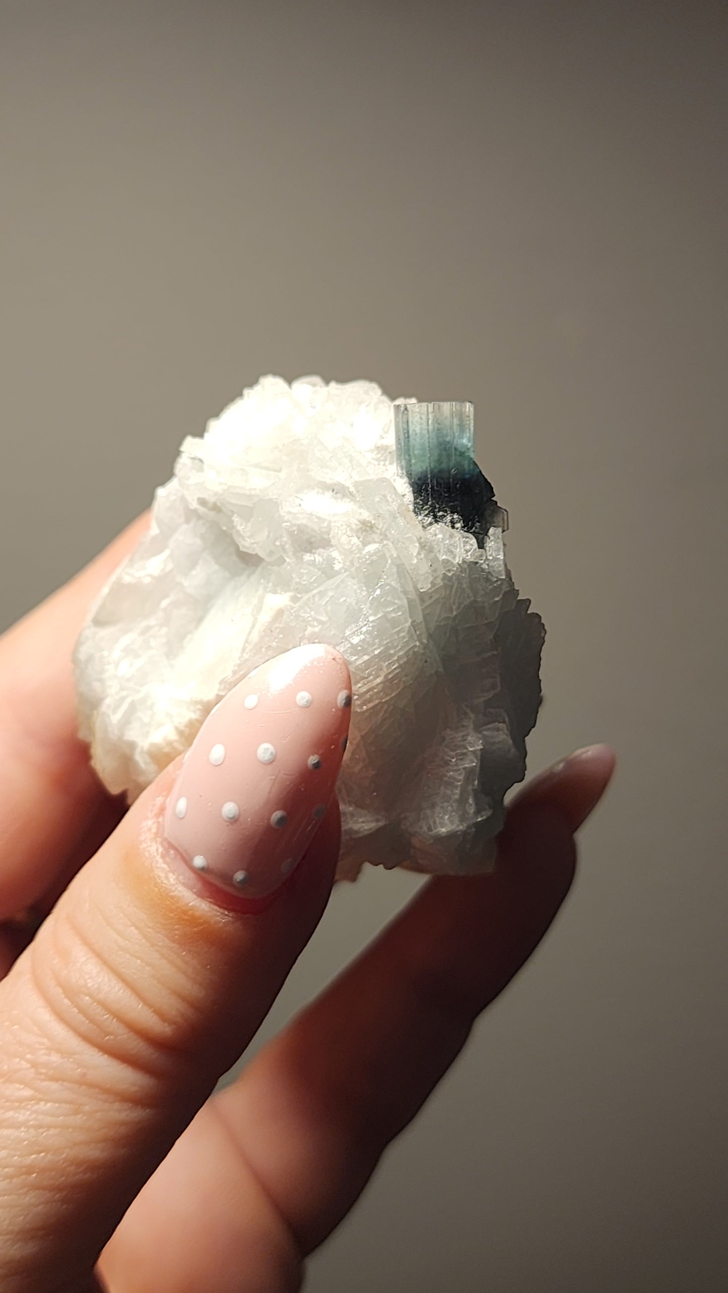 Indicolite Tourmaline on Cleavelandite A600