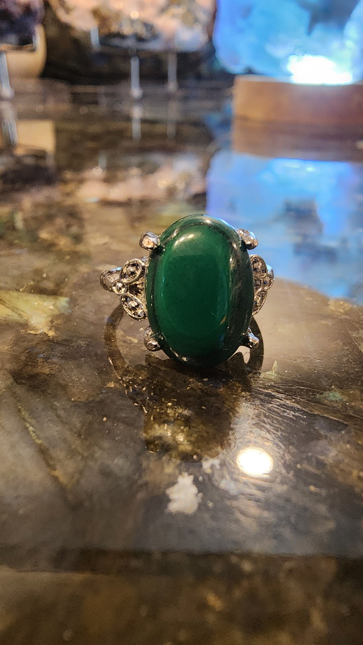 Malachite and Base Metal Ring