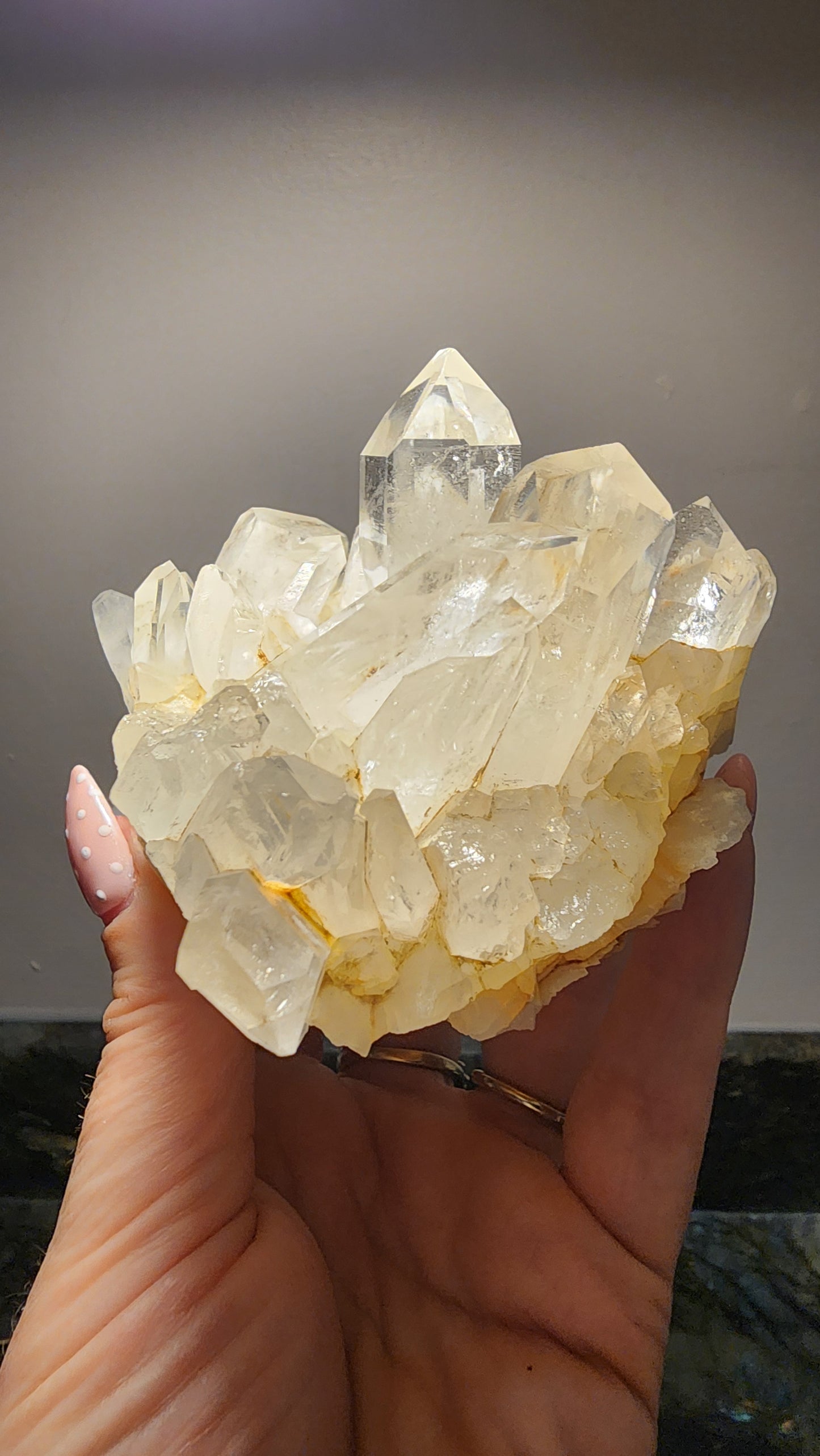 A+++ Quality Clear Quartz Cluster A400