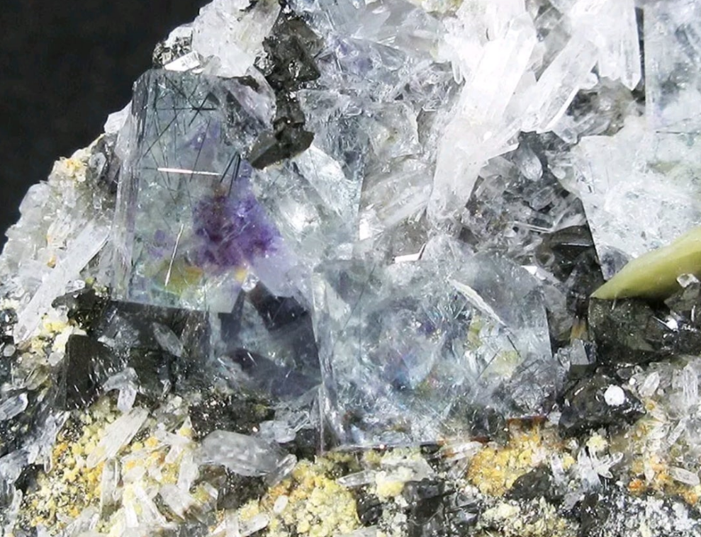 Blue/purple Fluorite, Bismuthite hair, Siderite, Arsenopyrite, Pyrite and Galena