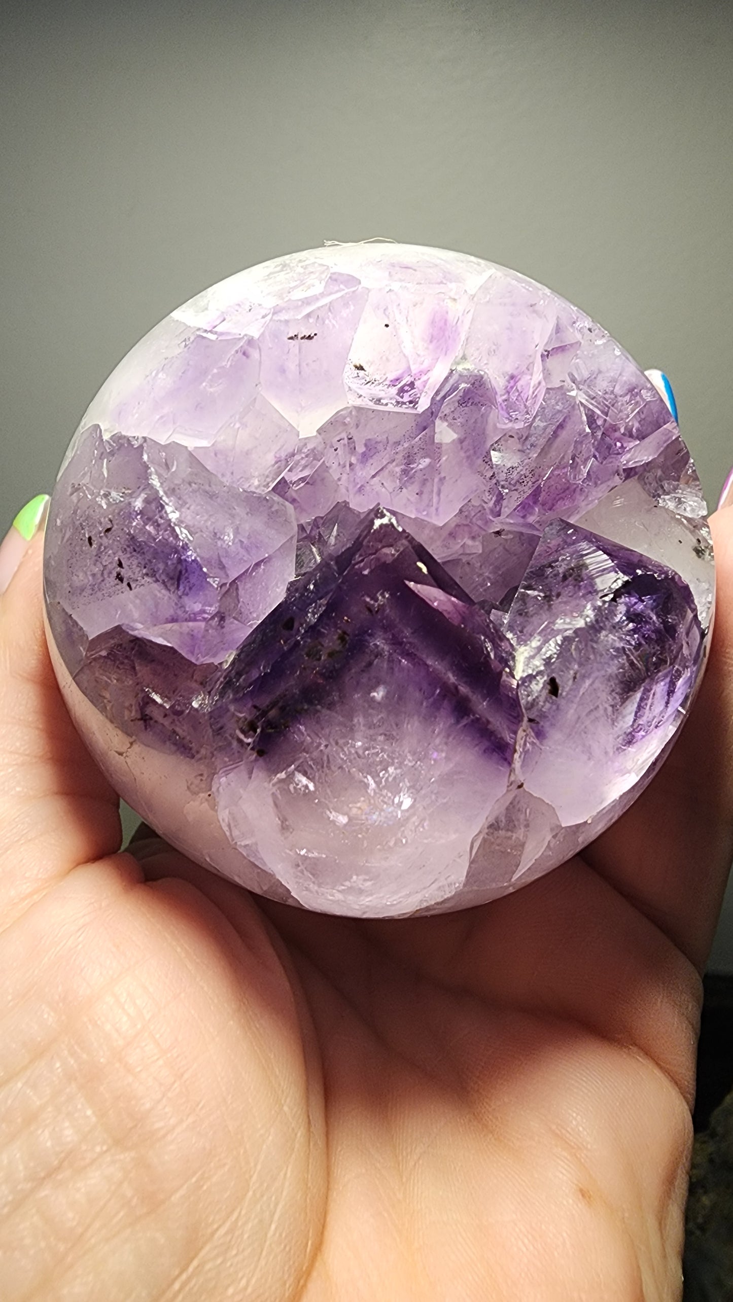 Amethyst Sphere B153