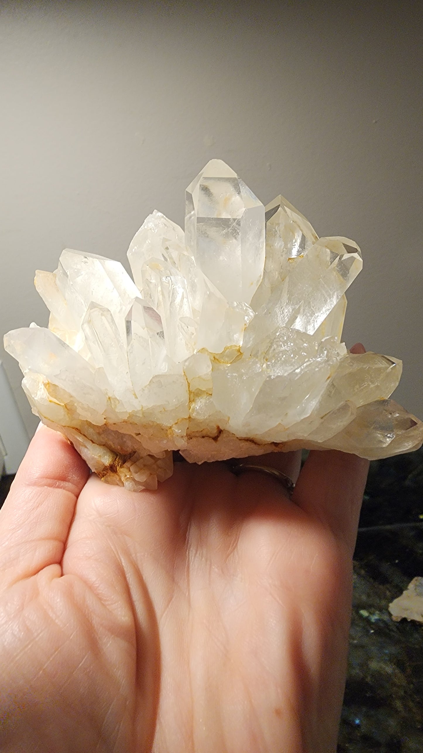 A+++ Quality Clear Quartz Cluster A400