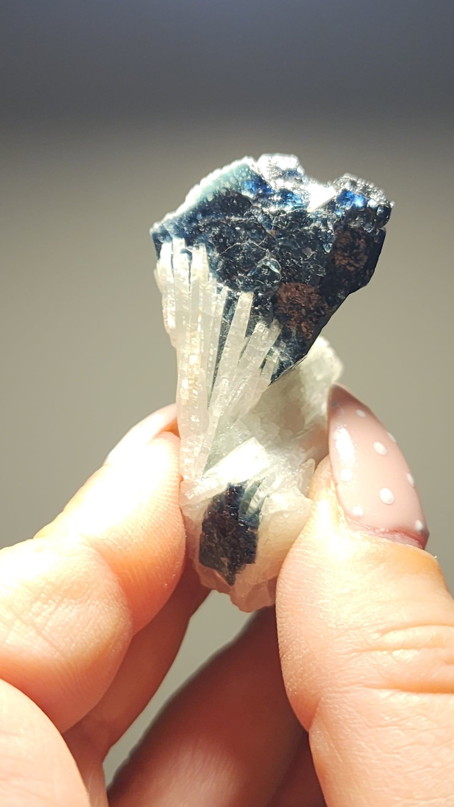 Indicolite Tourmaline on Cleavelandite B750