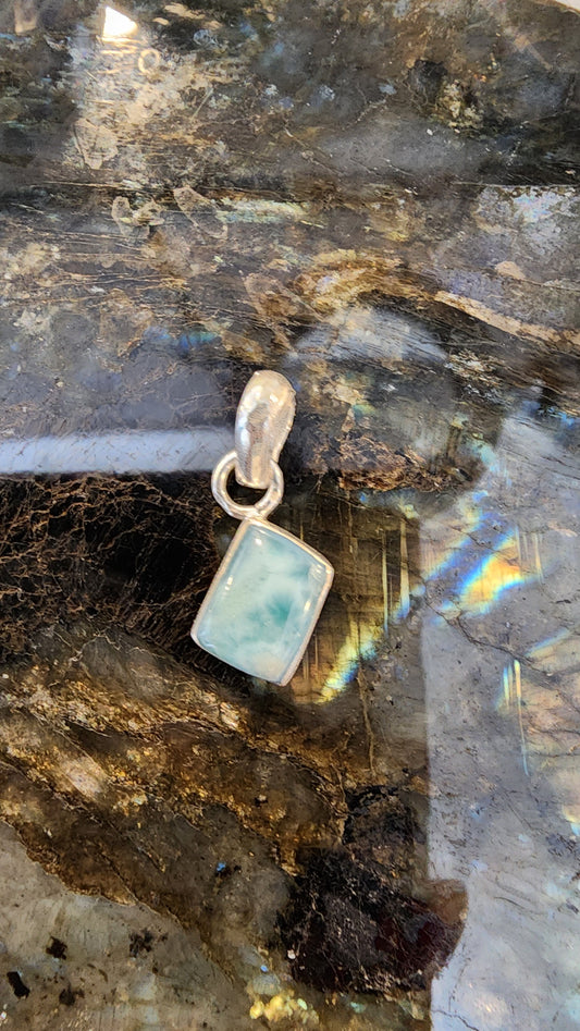 High Quality Larimar Pendant 925 Silver