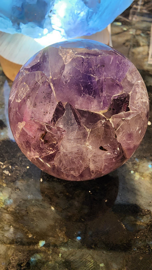 Amethyst Sphere A65