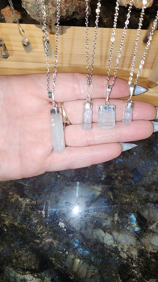Mixed Aquamarine Pendant