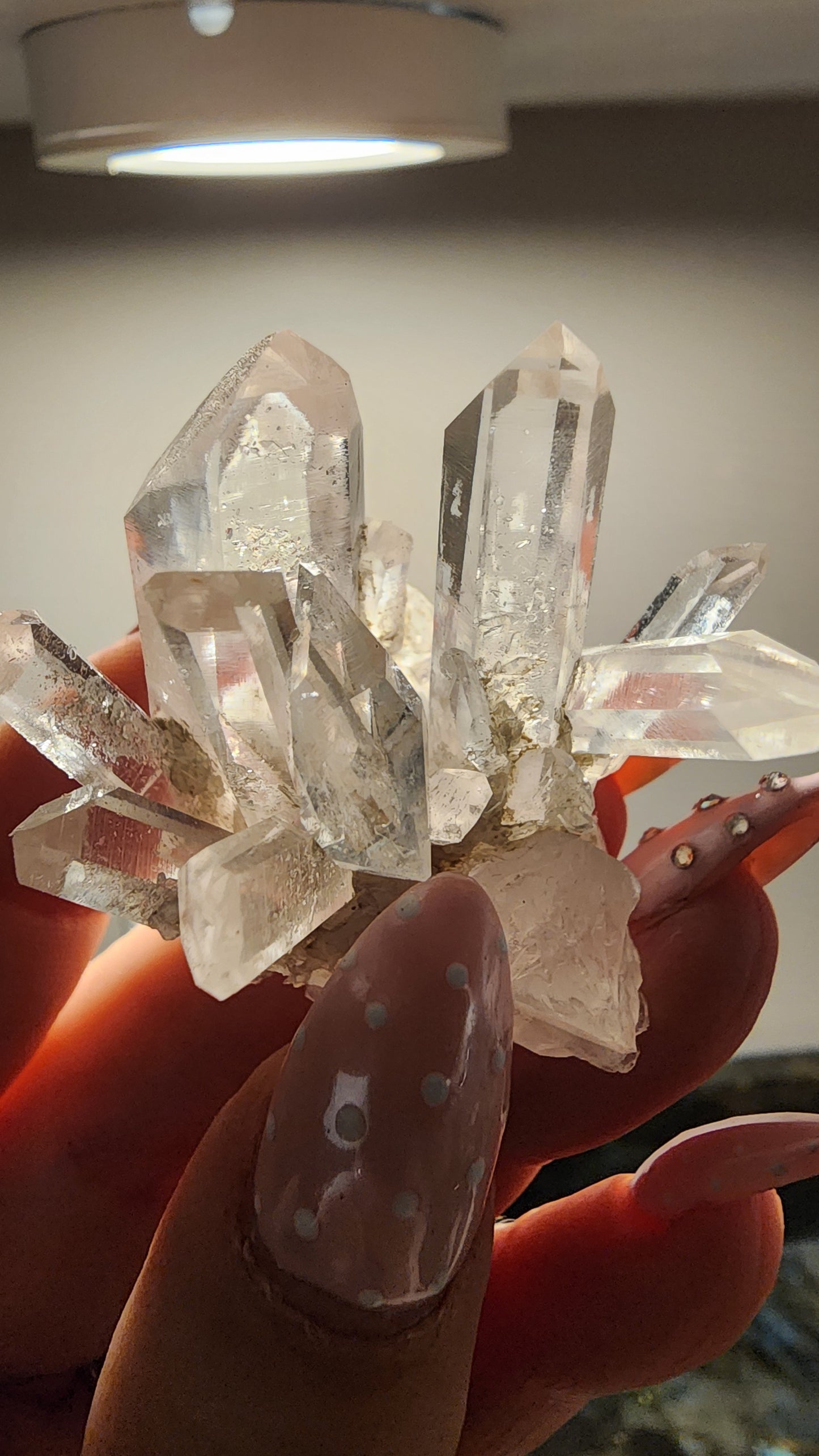 A+++ Quality Clear Quartz Cluster B100