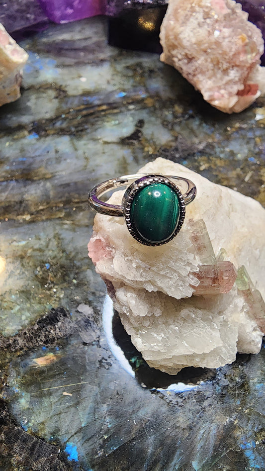 Malachite and Base Metal Ring