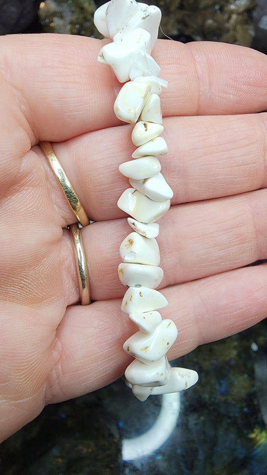 White Jasper Chip Bracelet