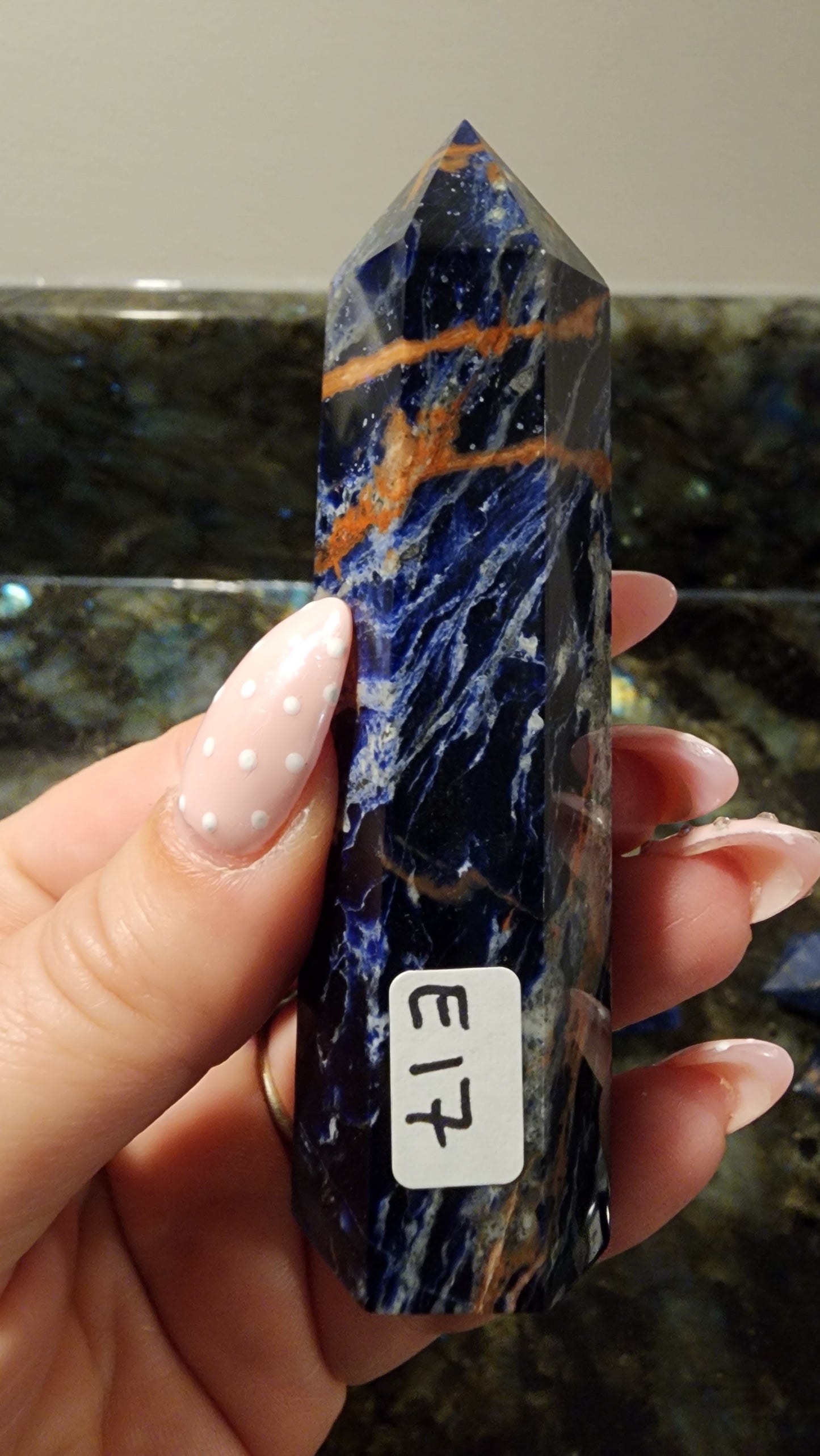 High Quality Sodalite Tower E17